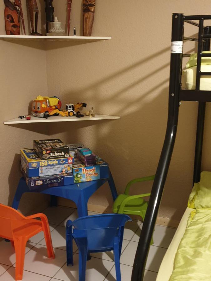 Sions Grosse Ferienwohnung Ferienwohnung Mit 3 Schlafzimmer, 2 Km Bis Zum Europapark Rust Kappel-Grafenhausen Zewnętrze zdjęcie